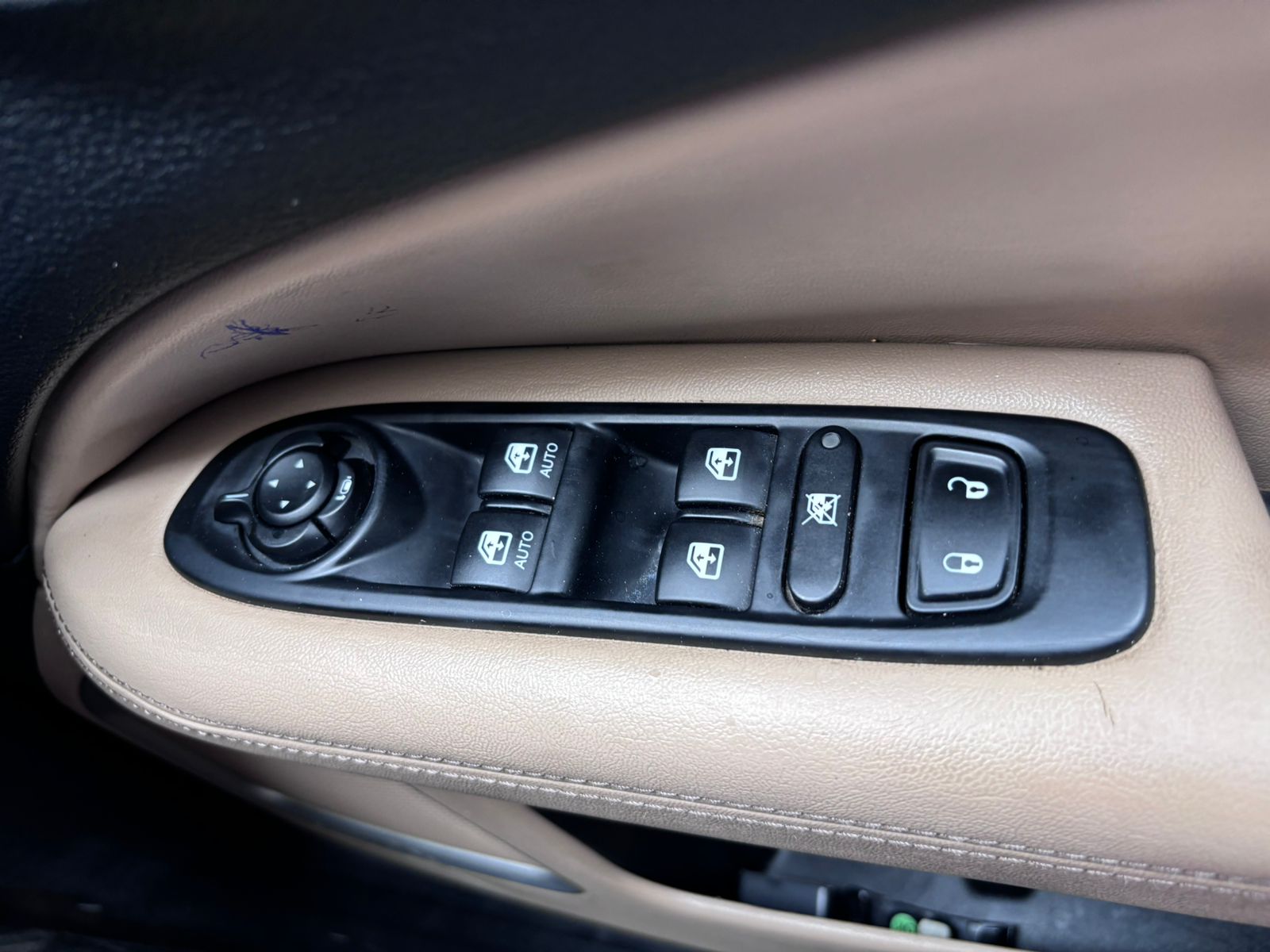 2017 Jeep Compass 2.0 Logtitude