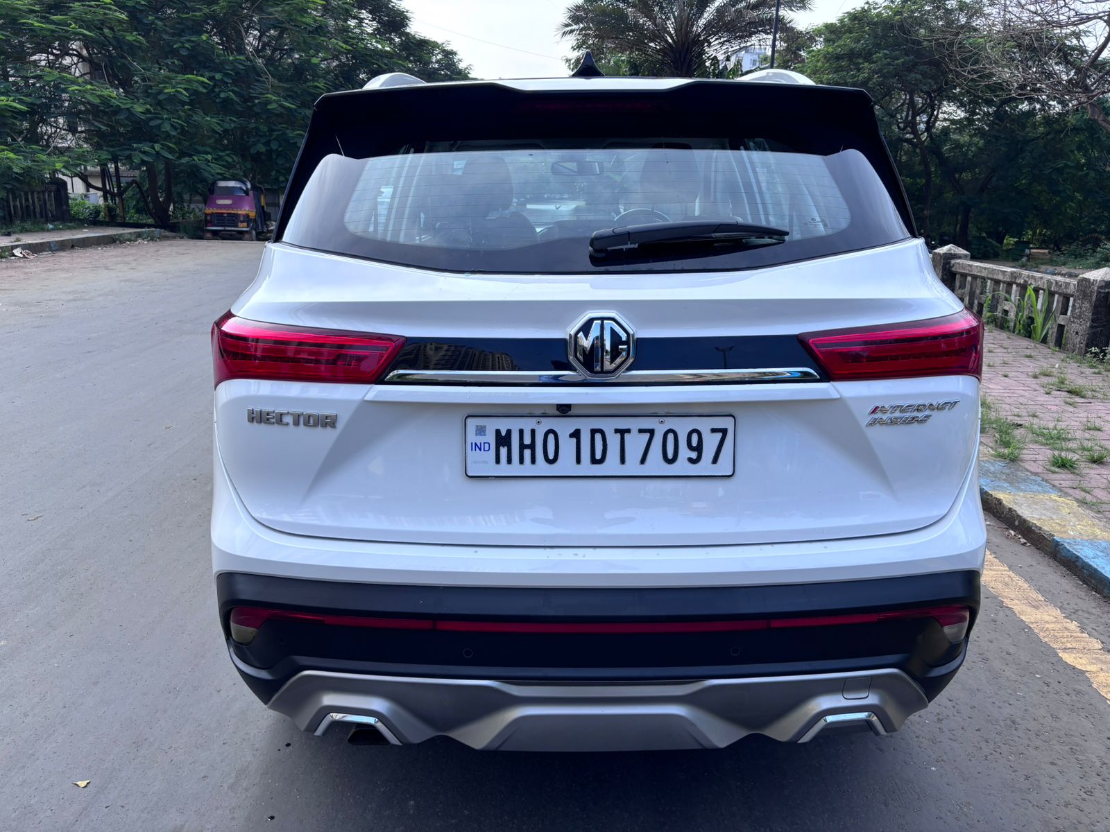 2021 MG Hector PE 1.5 CVT Sharp Sunroof