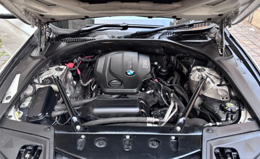 2016 BMW 520 D Luxuryline Auto Sunroof