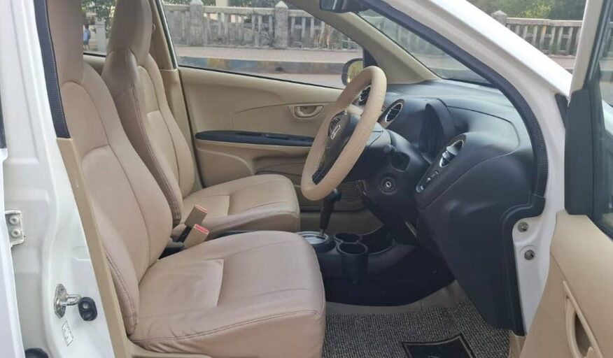 2015 Honda Amaze S AT i-Vtech
