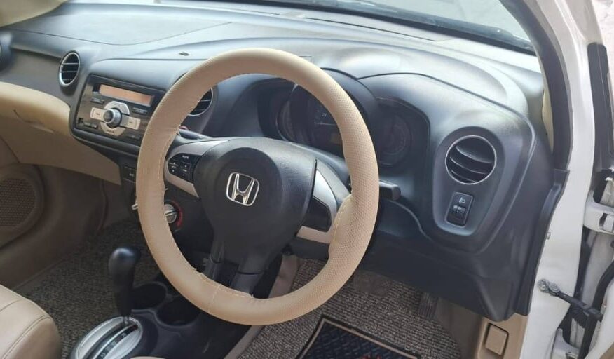 2015 Honda Amaze S AT i-Vtech