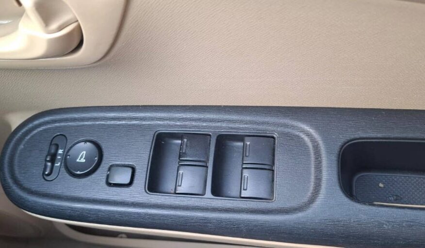 2015 Honda Amaze S AT i-Vtech