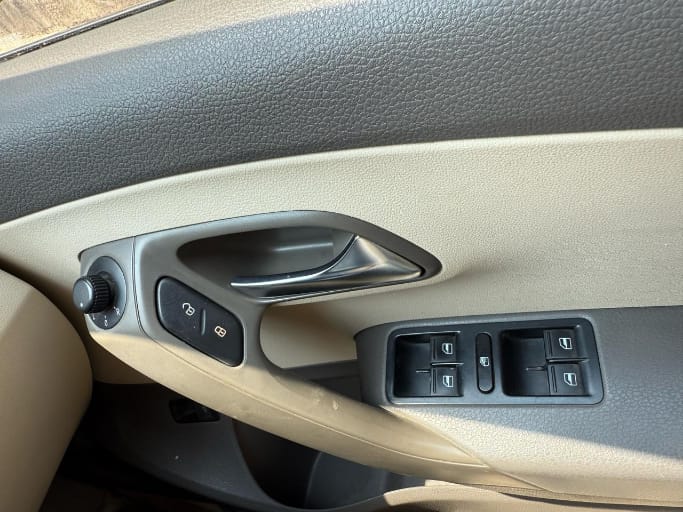 2013 Volkswagen Vento Petrol Highline
