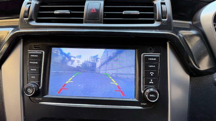 2018 Mahindra Kuv 100 Nxt D75 K8