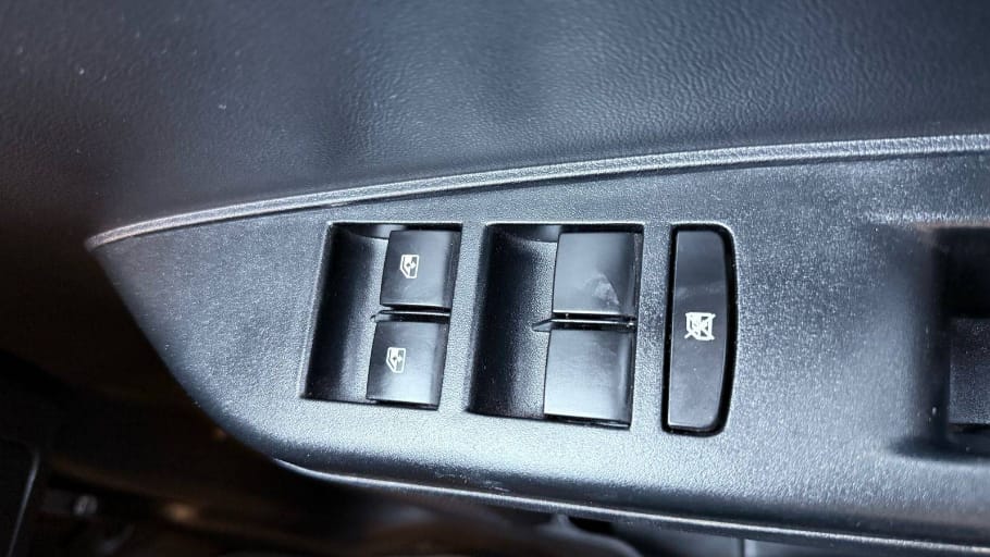 2018 Mahindra Kuv 100 Nxt D75 K8