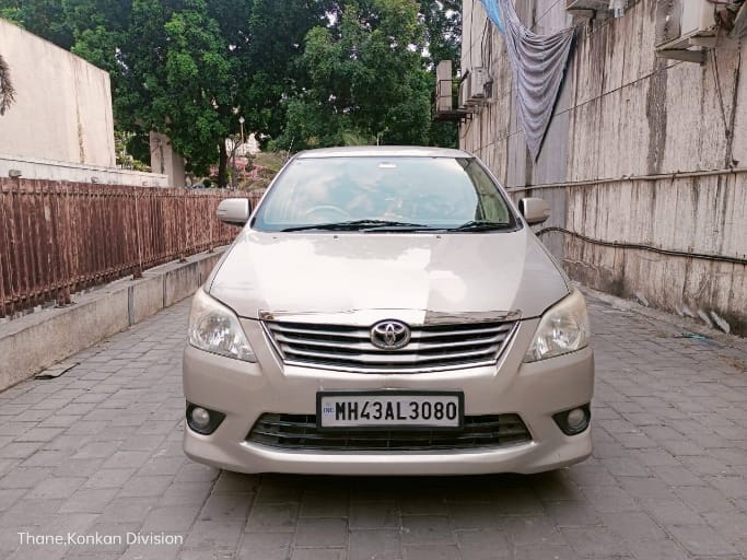 2012 Toyota Innova 2.5 G1 BSIV