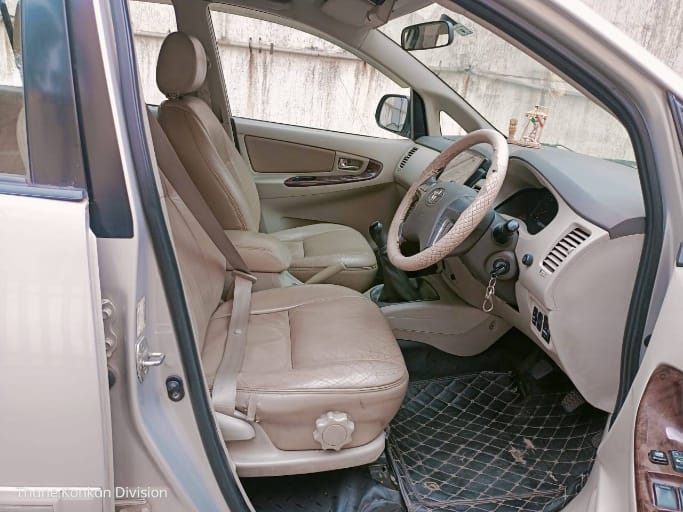 2012 Toyota Innova 2.5 G1 BSIV