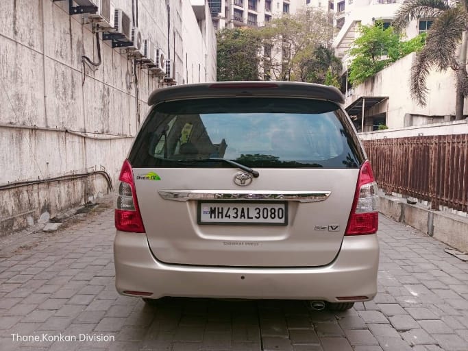 2012 Toyota Innova 2.5 G1 BSIV