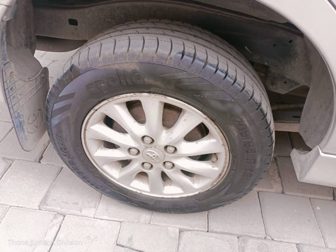 2012 Toyota Innova 2.5 G1 BSIV