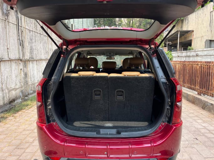 2018 Mahindra Xuv500 W7 BSIV