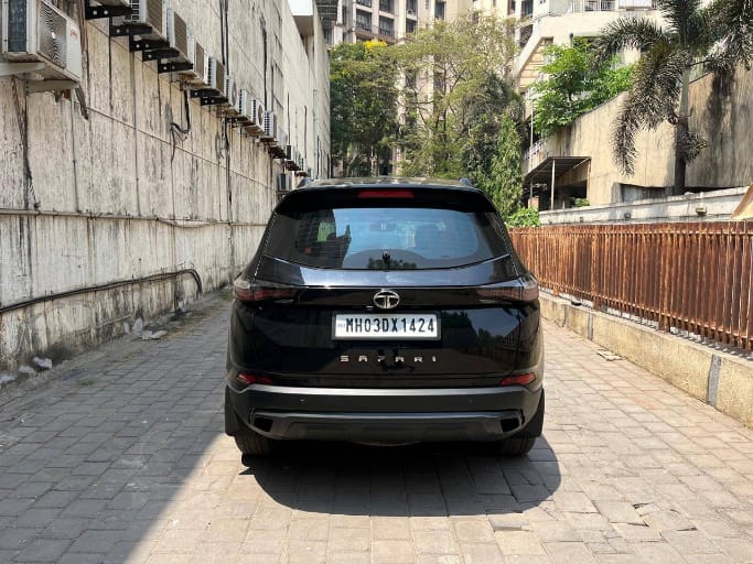 2022 Tata Safari XZA AT BSVI