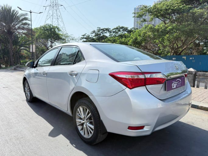 2015 Toyota Altis V