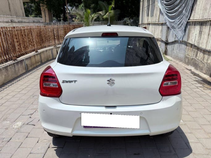 2023 Maruti Swift VXI AMT