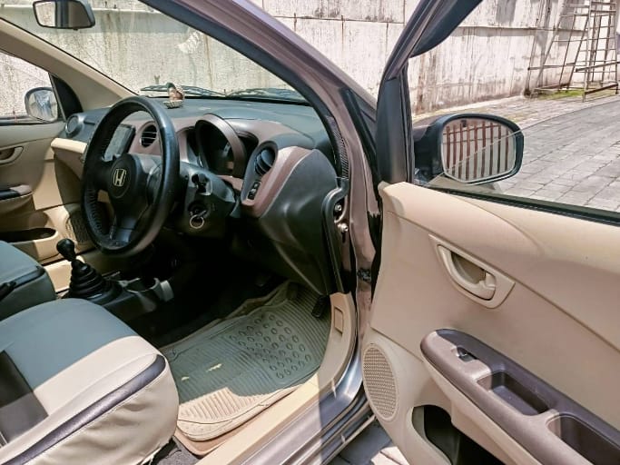 2012 Honda Brio EX MT