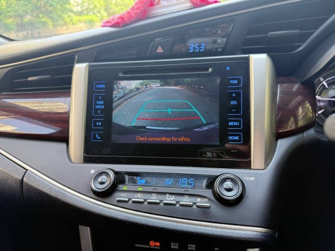 2016 Toyota Innova Crysta 2.4 ZX MT BSIV