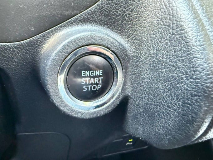2016 Toyota Innova Crysta 2.4 ZX MT BSIV