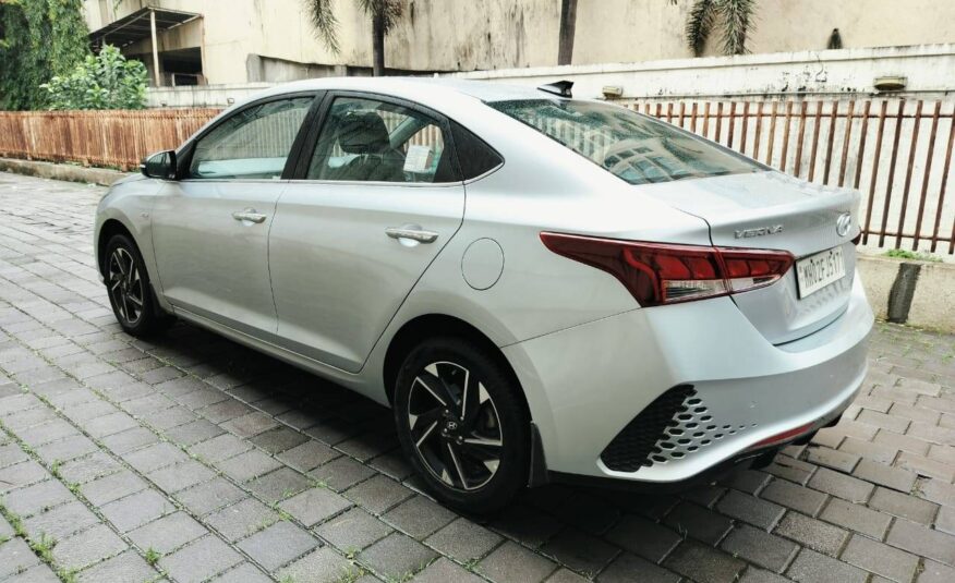 Hyundai Verna SX (O)1.0 Turbo Dct