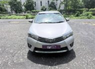 Toyota corolla altis 1.8 v (F)