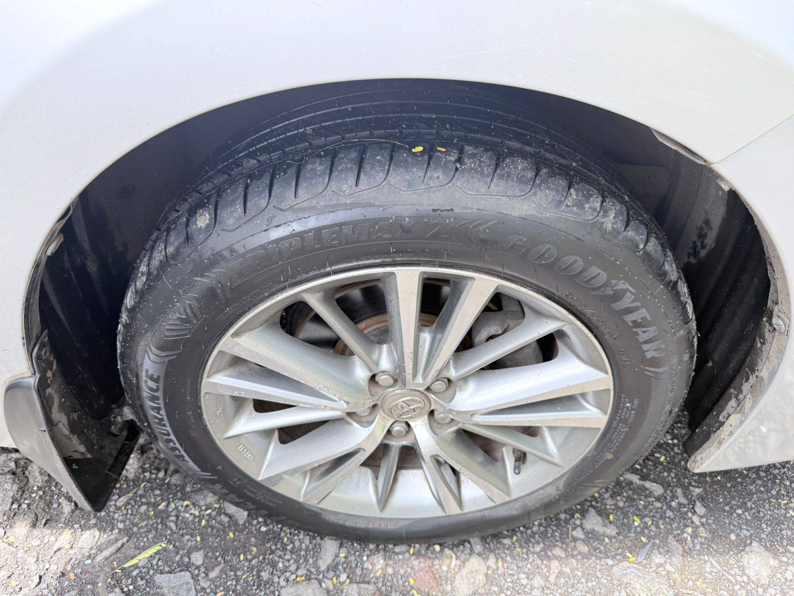 Toyota corolla altis 1.8 v (F)