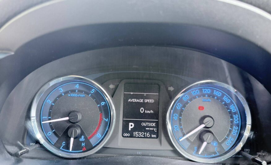 Toyota corolla altis 1.8 v (F)