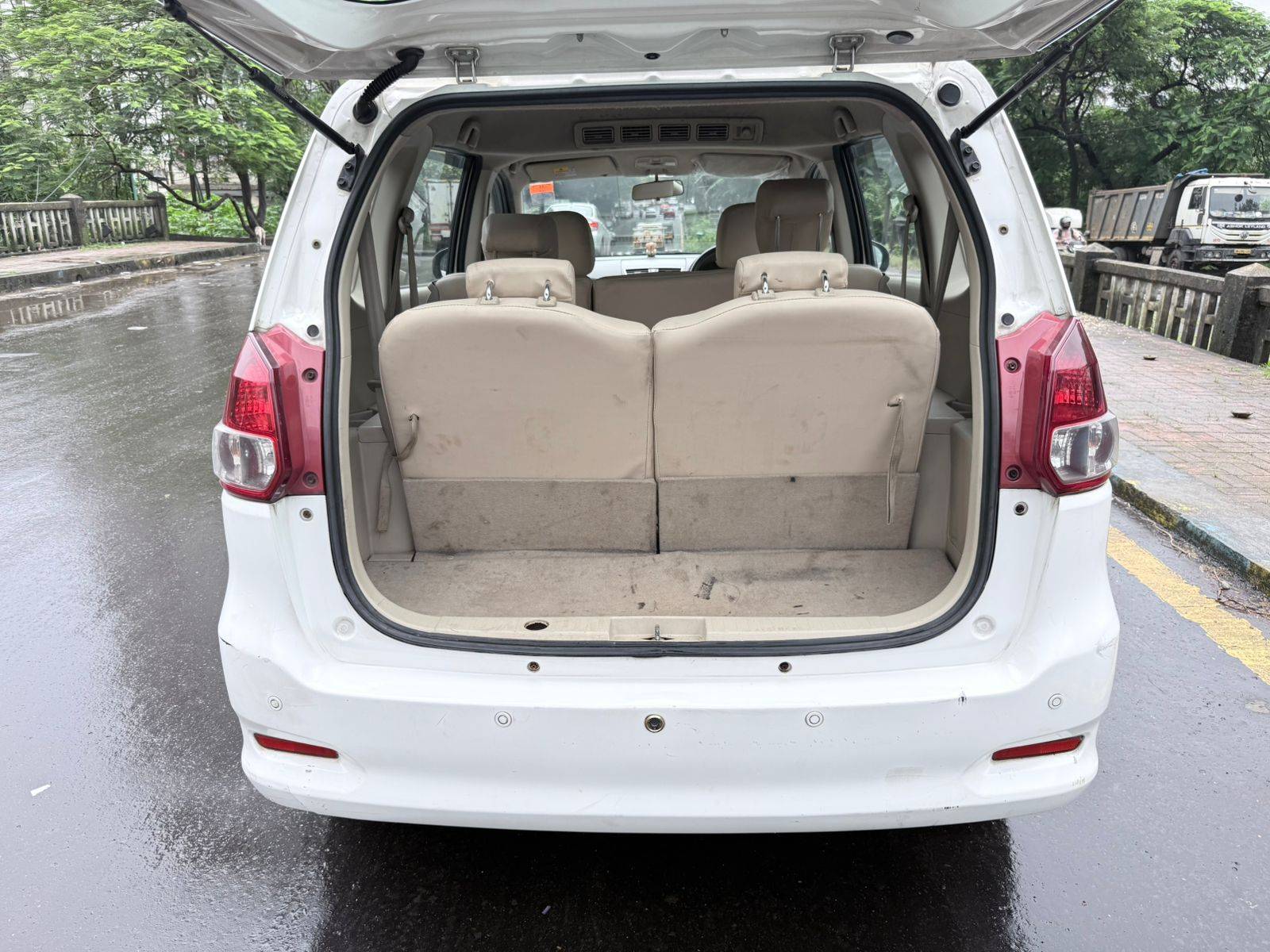 2017 Maruti Suzuki Ertiga Hybrid VDI 7 STR