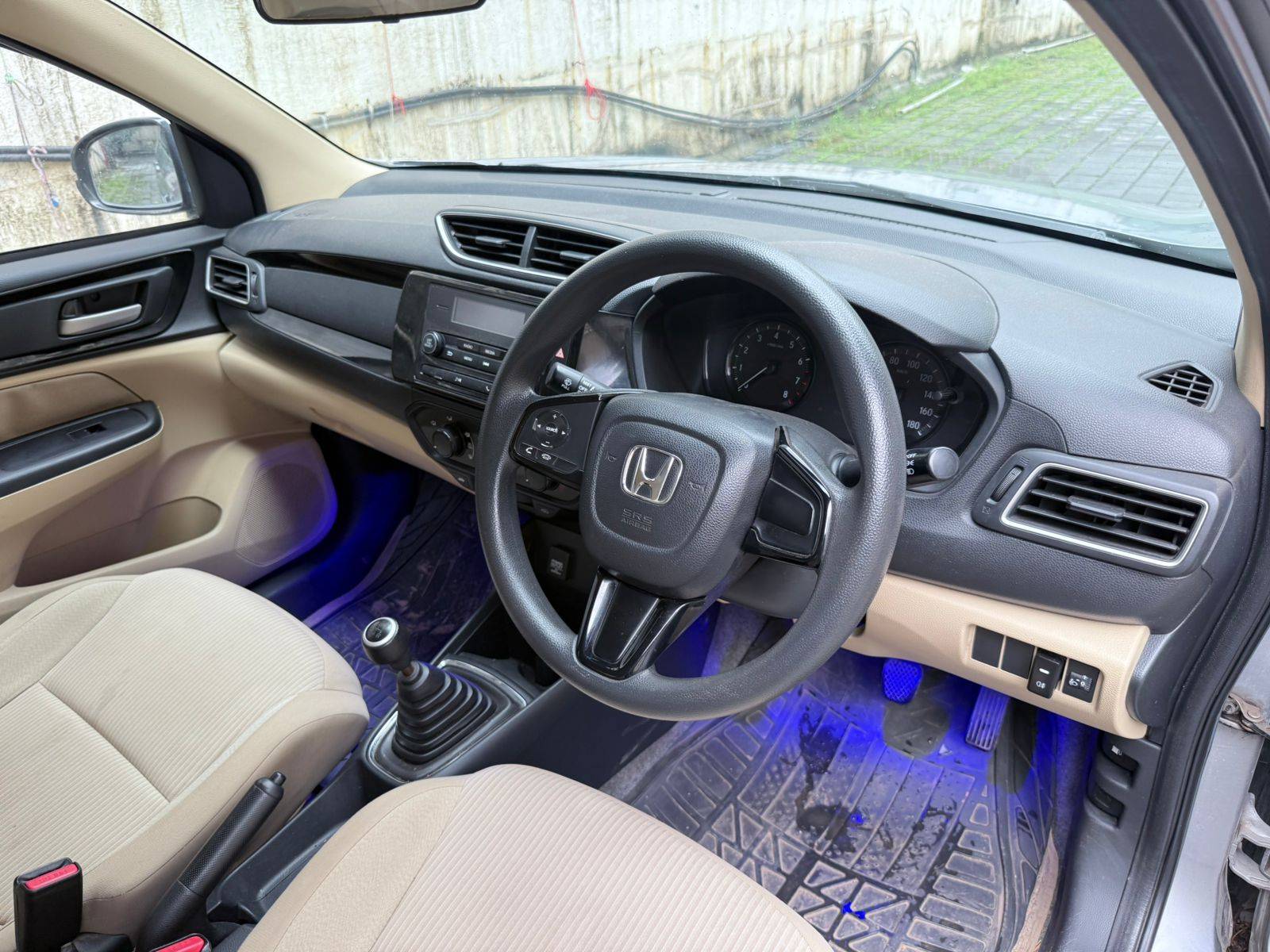 2015 WAGON R LXI P + CNG