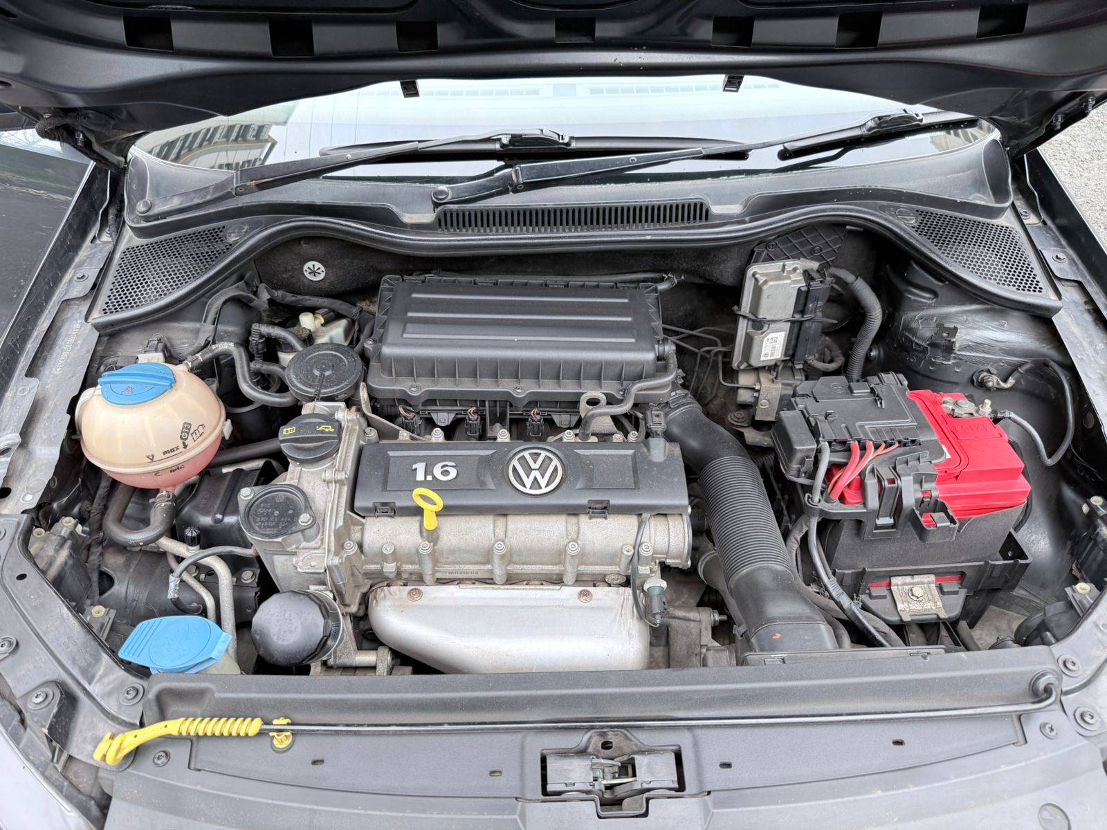 2016 Vento Highline 1.6 MT