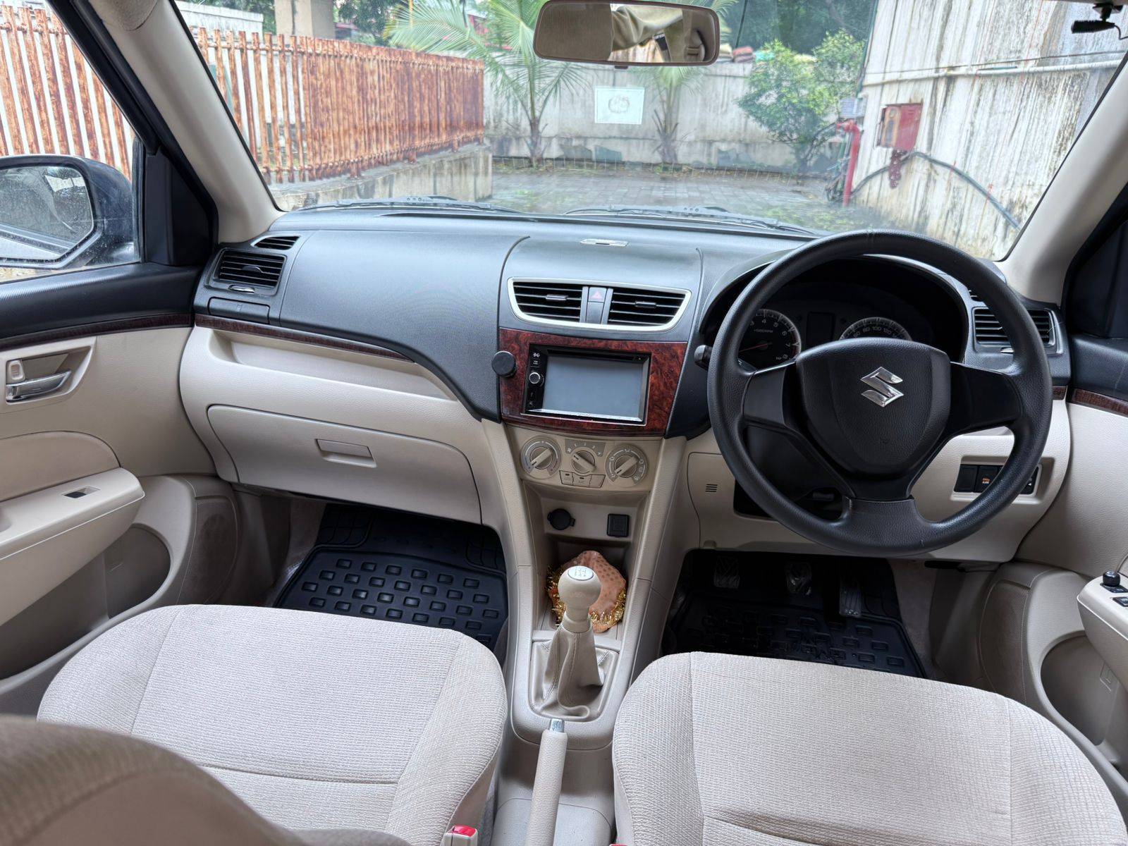MARUTI DZIRE VXI BS IV