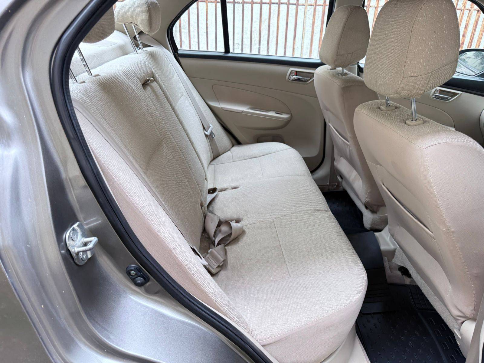 MARUTI DZIRE VXI BS IV